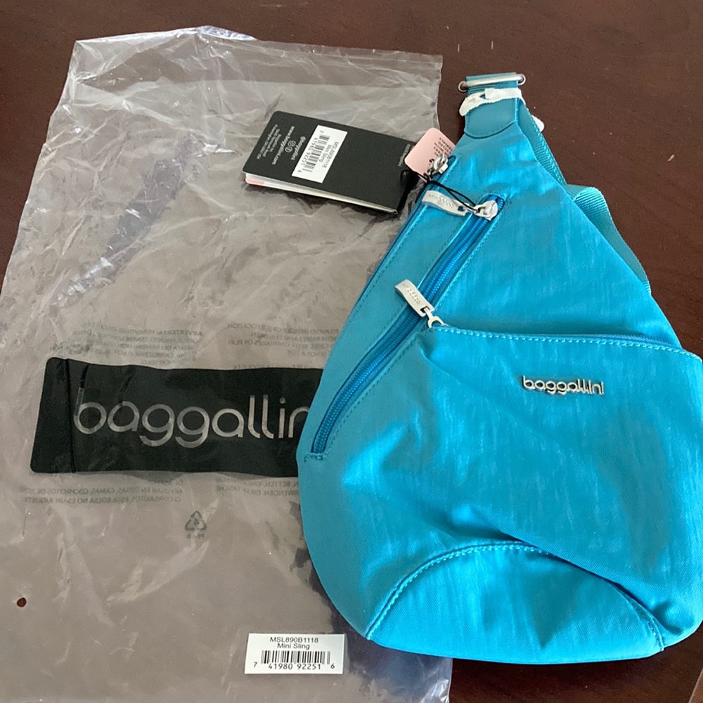 Baggallini Teal Crossbody Bag